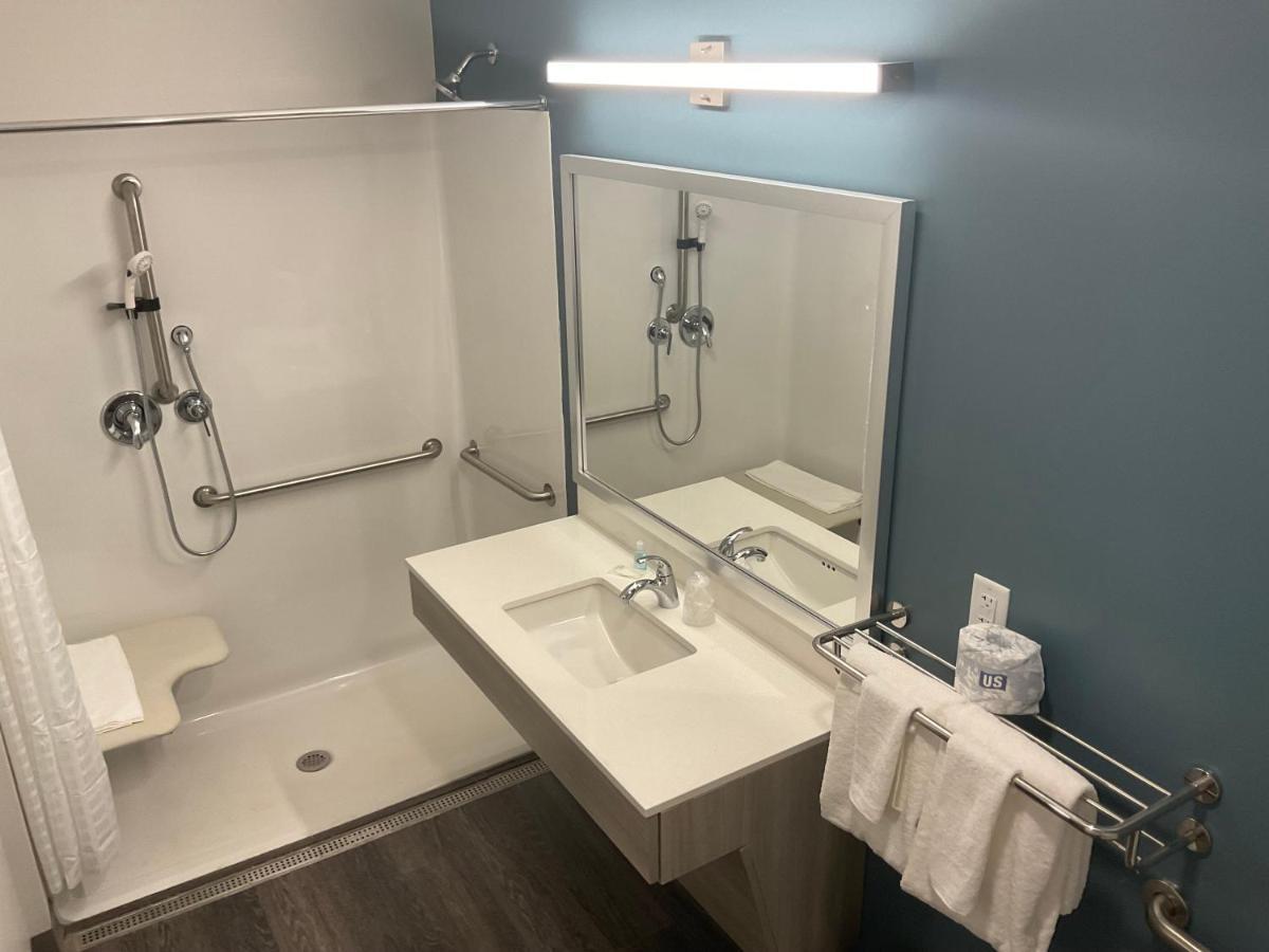 Woodspring Suites East Lansing - University Area Εξωτερικό φωτογραφία