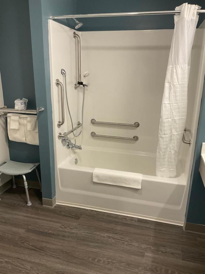 Woodspring Suites East Lansing - University Area Εξωτερικό φωτογραφία